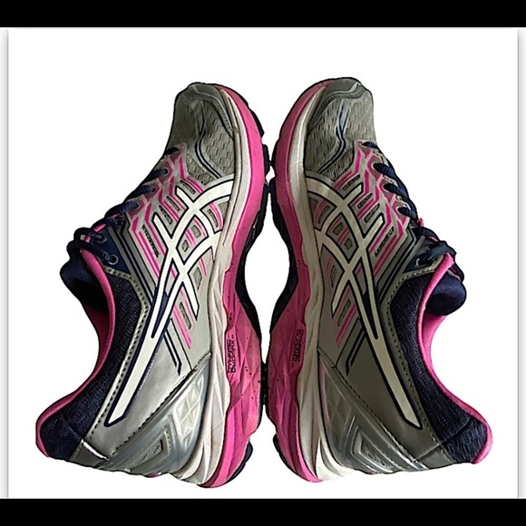 Asics• GT-2000 Fluidride• SZ 9 - Picture 2 of 6